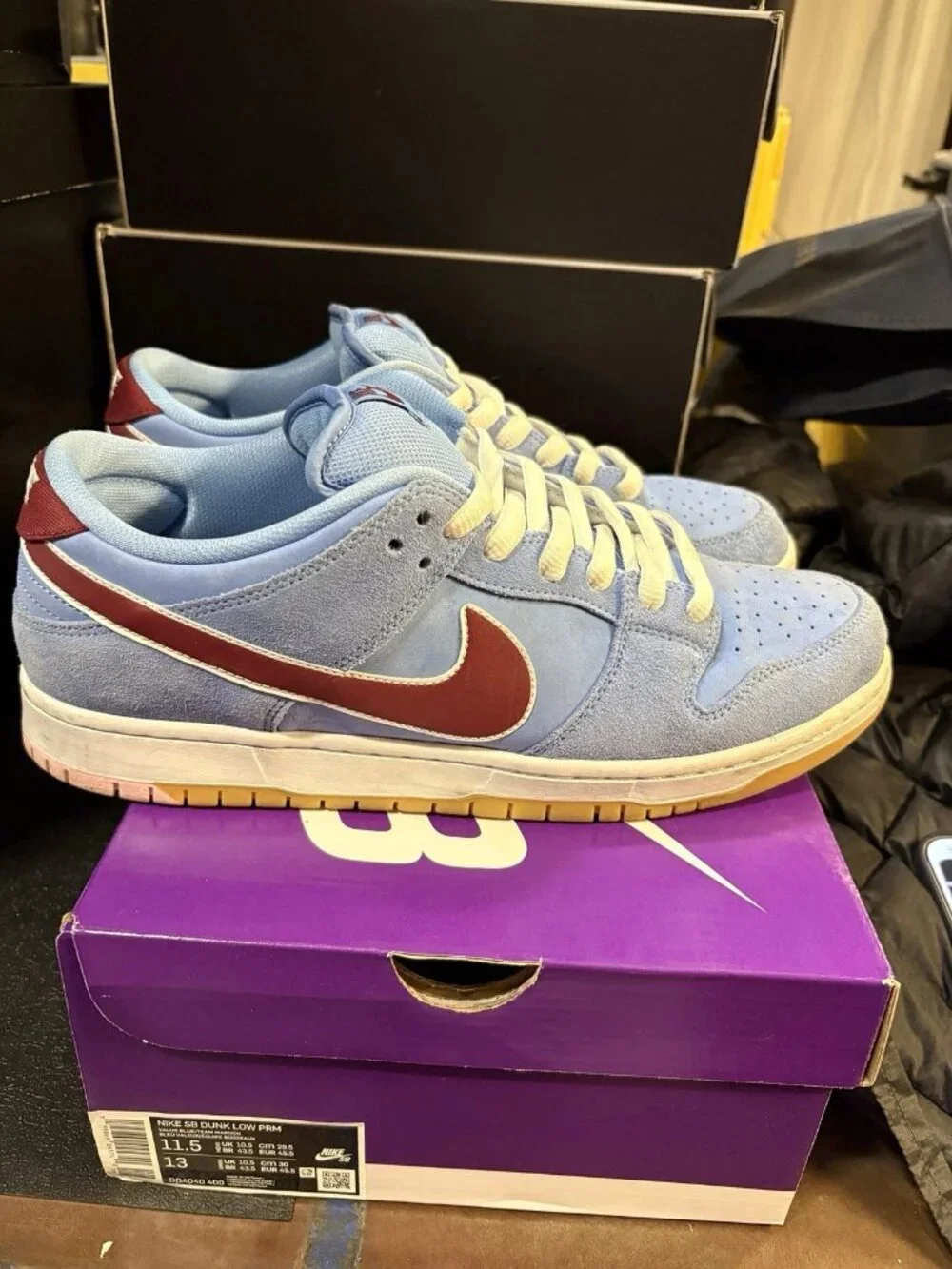 WORN Men’s Nike SB Dunk Low Philadelphia Phillies DQ4040-400 Size 11.5 WITH BOX